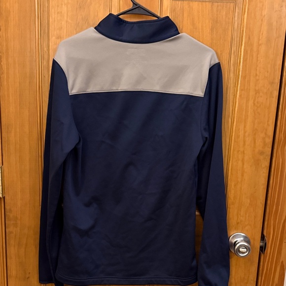 New England Patriots- Navy and Gray 3/4 Zip sweatshirt. - Picture 5 of 5